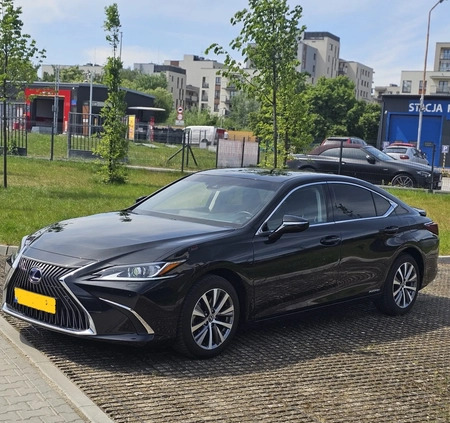 Lexus ES cena 150675 przebieg: 55000, rok produkcji 2020 z Warszawa małe 254